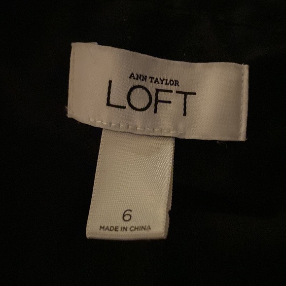 Ann Taylor Loft beautiful black dress w/ pockets & fabulous material. Love this! - Picture 15 of 16